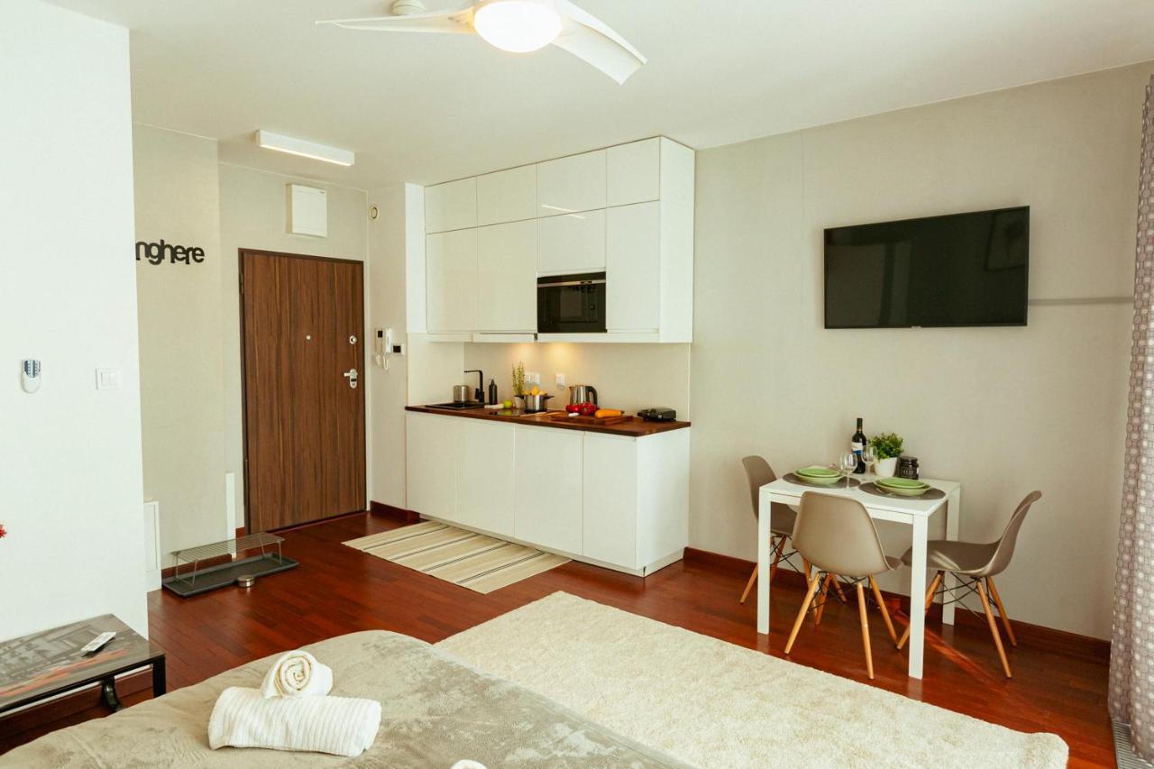 Pawia 51 - Piekny Wiok Na Centrum Warszawy - Duzy Balkon - Smart Tv 55 Cali Wifi - Good Apartments Warschau Exterior foto